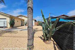 420 E B St, Colton, CA 92324 - Photo 9