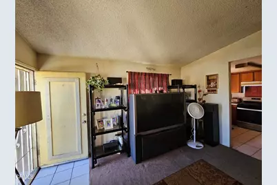420 E B Street, Colton, CA 92324 - Photo 11