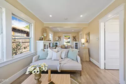 10814 Plainview Avenue, Los Angeles, CA 91042 - Photo 9