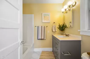 10814 Plainview Ave, Los Angeles, CA 91042 - Photo 25