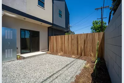 2222 1/4 Dorris Place, Los Angeles, CA 90031 - Photo 23