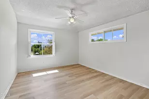 20601 Kingsbury St, Los Angeles, CA 91311 - Photo 23
