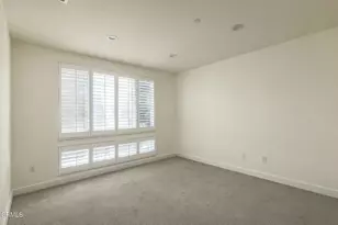 10609 Bloomfield St, Los Angeles, CA 91602 - Photo 15