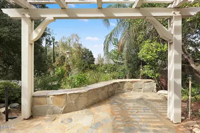 10022 Moy Lane, Sunland, CA 91040 - Photo 39
