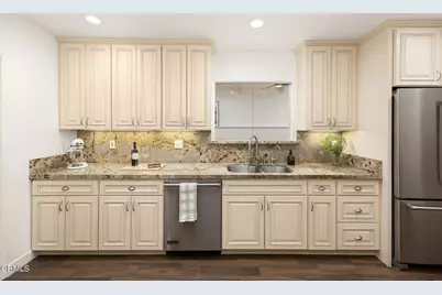 10022 Moy Lane, Sunland, CA 91040 - Photo 19