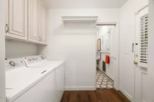 10022 Moy Ln, Sunland, CA 91040 - Photo 23