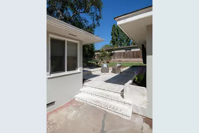 1525 Verdugo Boulevard, La Canada Flintridge, CA 91011 - Photo 27