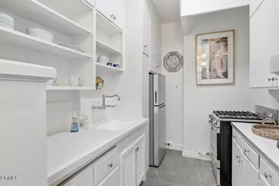 99 S Raymond Avenue #206, Pasadena, CA 91105 - Photo 11