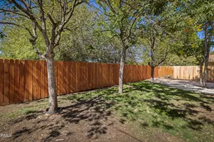 9824 Catawba Ave, Fontana, CA 92335 - Photo 33