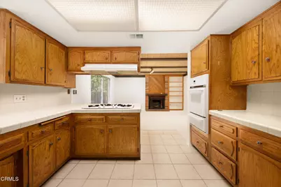 1740 Foothill Boulevard, La Canada Flintridge, CA 91011 - Photo 17