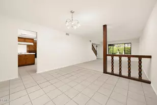 1740 Foothill Blvd, La Canada Flintridge, CA 91011 - Photo 11