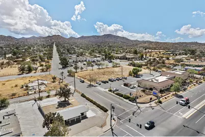55491 29 Palms Highway, Yucca Valley, CA 92284 - Photo 29