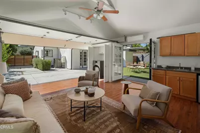 10537 Woodbridge Street, Los Angeles, CA 91602 - Photo 39