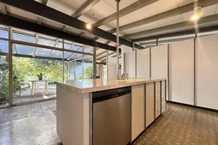 925 Monarch Dr, La Canada Flintridge, CA 91011 - Photo 9
