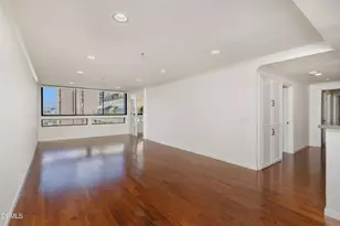 880 W 1st St, Los Angeles, CA 90012 - Photo 11