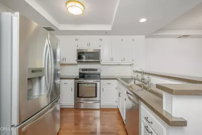 880 W 1st Street #618, Los Angeles, CA 90012 - Photo 17