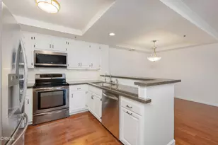 880 W 1st St, Los Angeles, CA 90012 - Photo 15