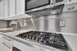 257 S Spring St, Los Angeles, CA 90012 - Photo 15