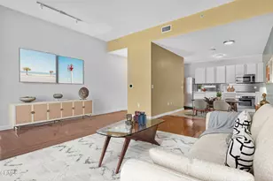 257 S Spring St, Los Angeles, CA 90012 - Photo 3