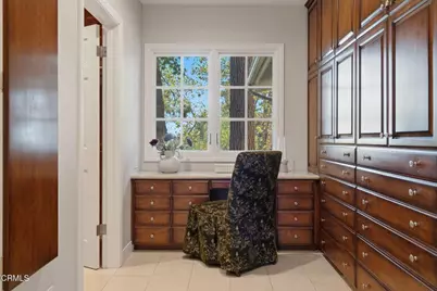 250 N San Rafael Avenue, Pasadena, CA 91105 - Photo 29