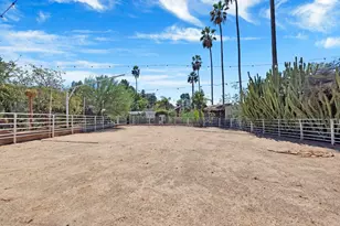 9701 La Canada Way, Los Angeles, CA 91040 - Photo 25