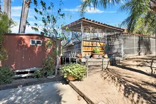 9701 La Canada Way, Los Angeles, CA 91040 - Photo 25
