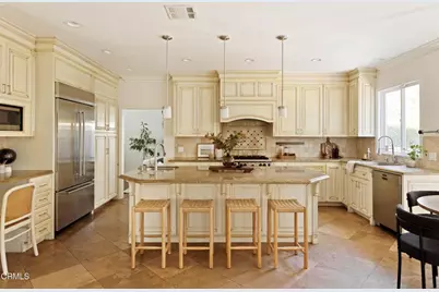 2701 Fairmount Avenue, La Crescenta, CA 91214 - Photo 11
