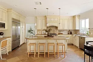 2701 Fairmount Ave, La Crescenta, CA 91214 - Photo 11