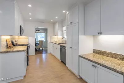 258 N Mayflower Avenue, Monrovia, CA 91016 - Photo 11