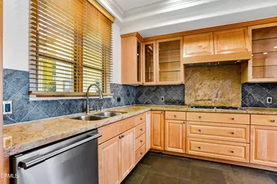 985 N Michillinda Avenue #212, Pasadena, CA 91107 - Photo 5