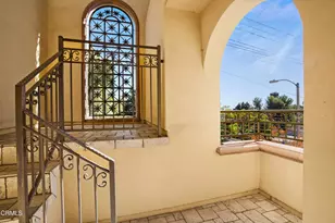 985 N Michillinda Ave, Pasadena, CA 91107 - Photo 31