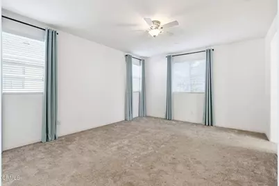 17326 Parque Vanowen Way, Lake Balboa, CA 91406 - Photo 27