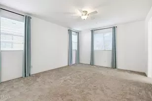 17326 Parque Vanowen Way, Lake Balboa, CA 91406 - Photo 27