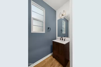 17326 Parque Vanowen Way, Lake Balboa, CA 91406 - Photo 13