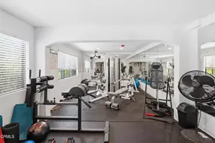 5260 Bellingham Ave, Los Angeles, CA 91607 - Photo 11