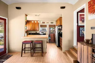 7669 Airlie Dr, Tujunga, CA 91042 - Photo 15