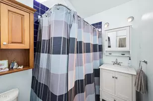 7669 Airlie Dr, Tujunga, CA 91042 - Photo 23
