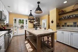 2062 New York Dr, Altadena, CA 91001 - Photo 19
