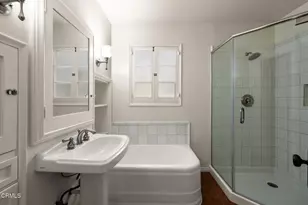 2062 New York Dr, Altadena, CA 91001 - Photo 25