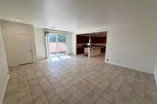 699 S Mandarin Ln, Rialto, CA 92376 - Photo 5