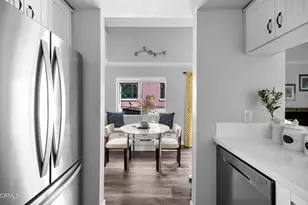 156 S Oak Knoll Ave, Pasadena, CA 91101 - Photo 9