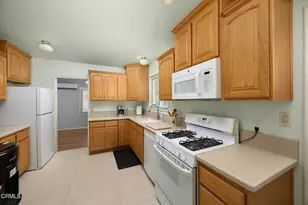 4032 N Broadmoor Ave, Covina, CA 91722 - Photo 11