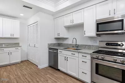 288 Palmetto Drive, Pasadena, CA 91105 - Photo 15