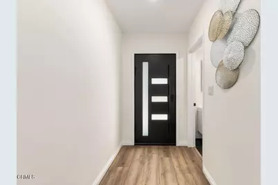 8334 Gladbeck Avenue, Northridge, CA 91324 - Photo 35