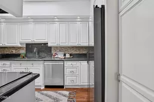 985 E California Blvd, Pasadena, CA 91106 - Photo 25