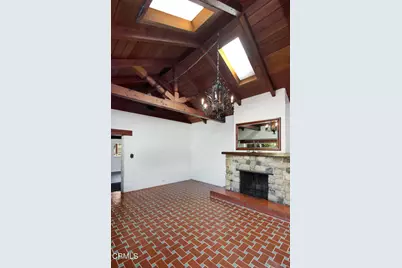999 N Chester Avenue, Pasadena, CA 91104 - Photo 13