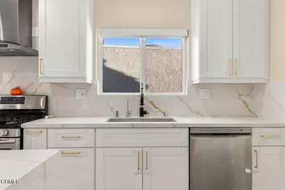 2018 W Kenneth Road, Glendale, CA 91201 - Photo 35