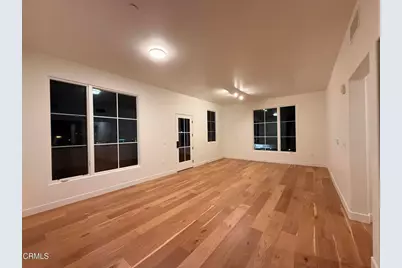 1878 E Walnut Street #303, Pasadena, CA 91107 - Photo 5