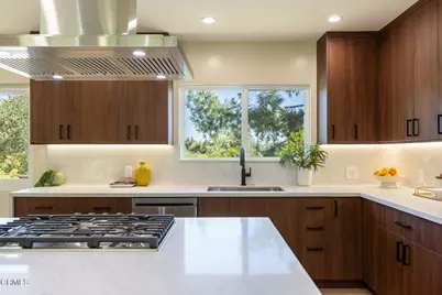 1349 El Vago Street, La Canada Flintridge, CA 91011 - Photo 25