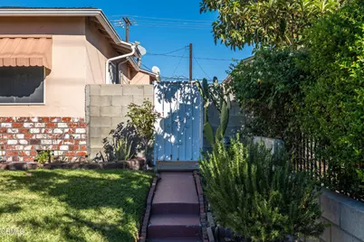 1200 N Orchard Drive, Burbank, CA 91506 - Photo 23